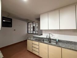 Seletaris (D27), Condominium #569147961